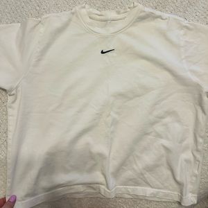 Nike tee